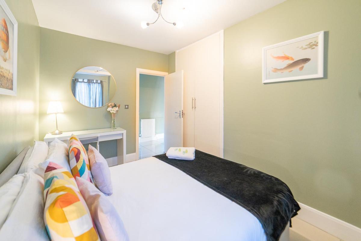 Apartment Central Лондон Экстерьер фото